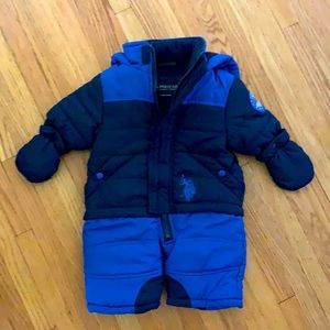 Blue snowsuit 3/6m with detachable mittens and attached hood.